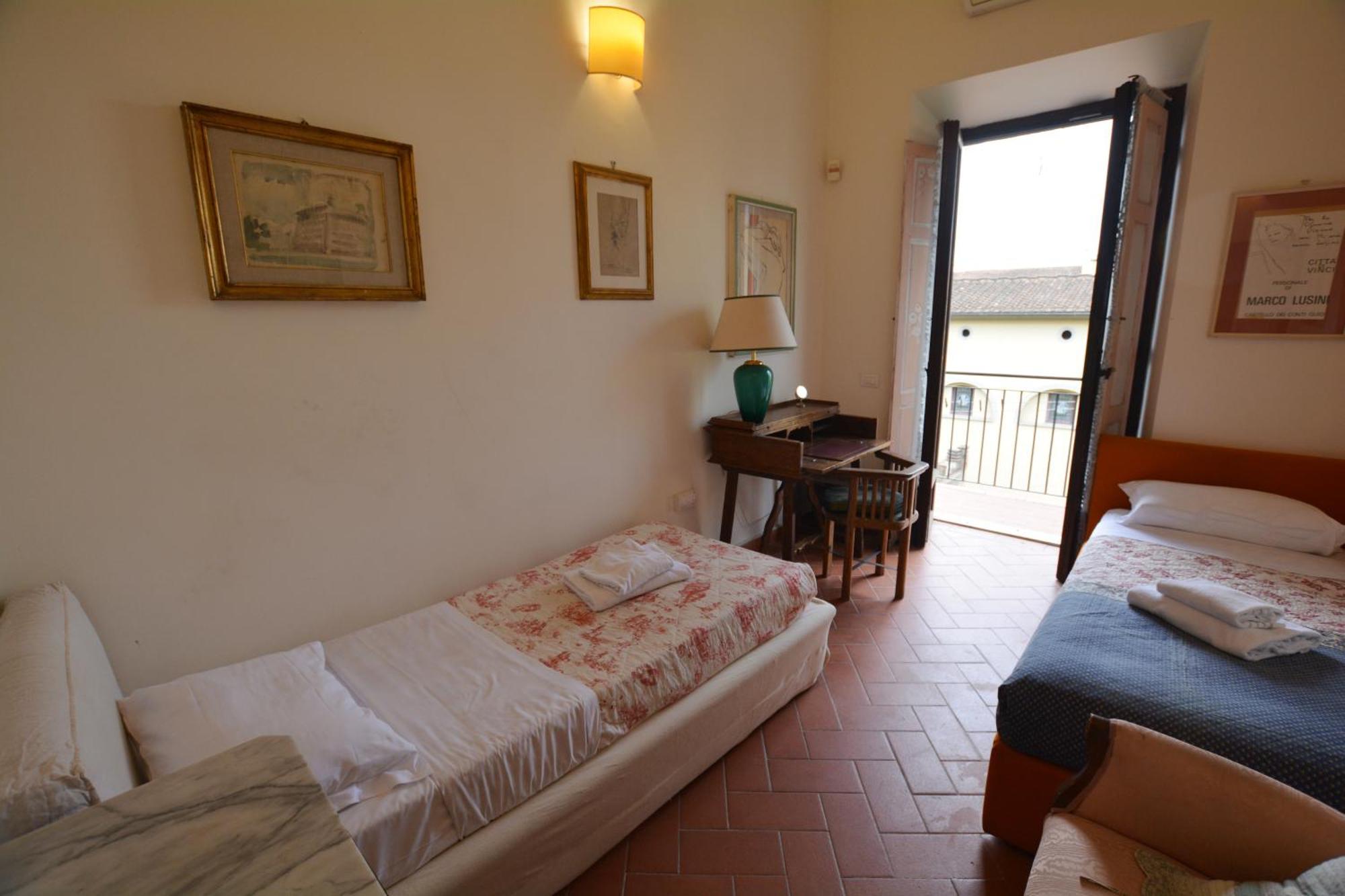 Unyca - Typical Florentine Hideaway Apartment Florence